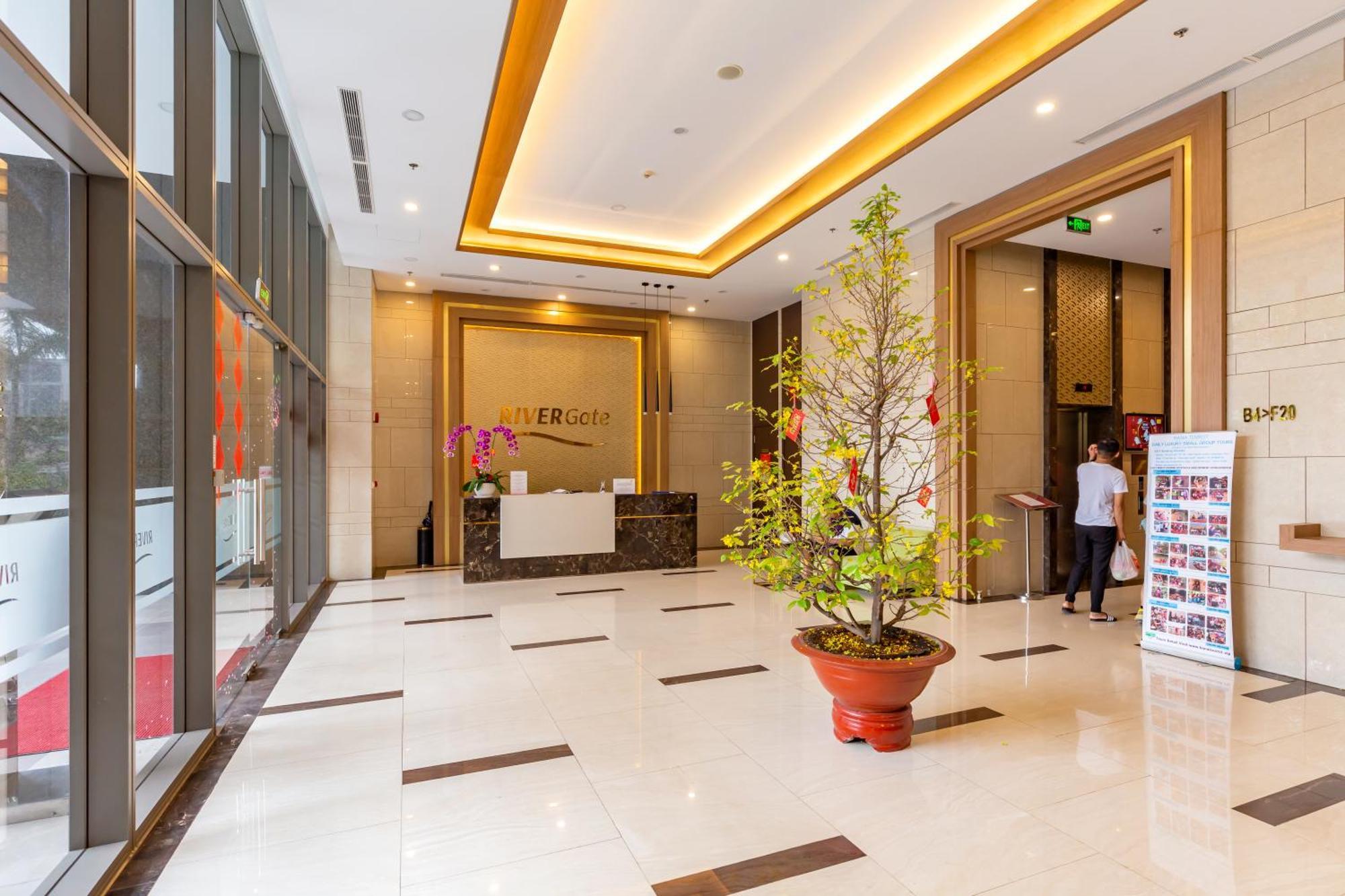 Smile Home - Rivegate - Modern Comfort - Near Bui Vien Ho-Chi-Minh-Stadt Exterior foto